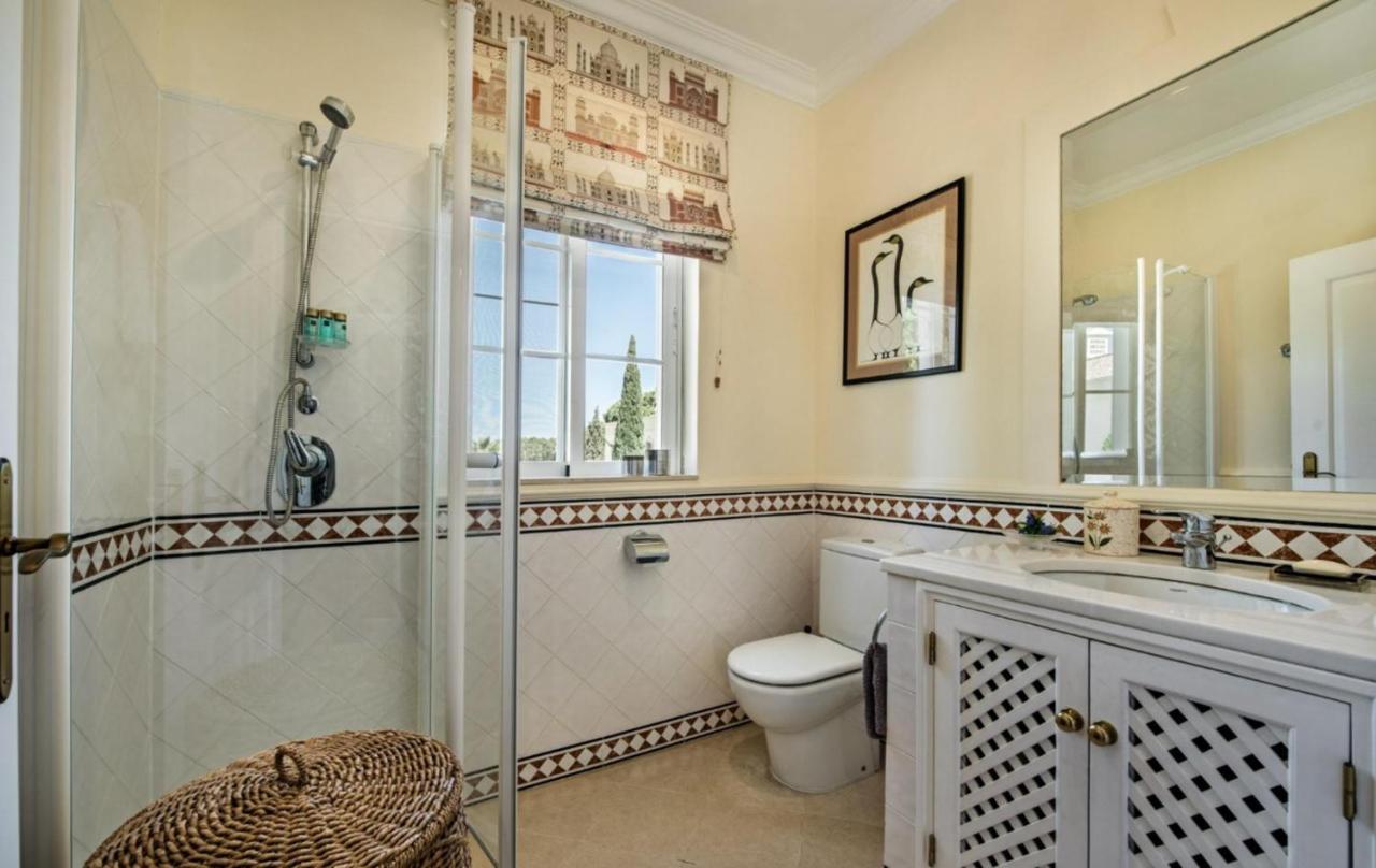 Beautiful 2-Bed Apartment Golf Pool Beach Distretto di Distretto di Faro Esterno foto